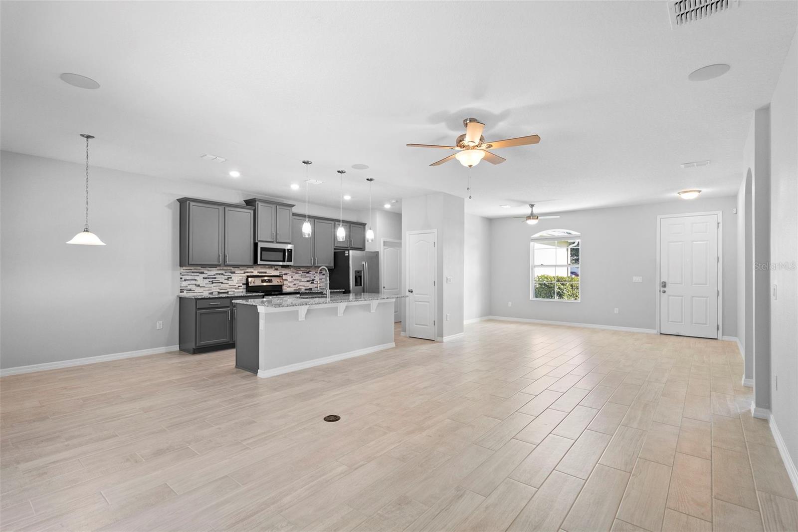 Image 27 of 54 For 402 Last Tree Drive