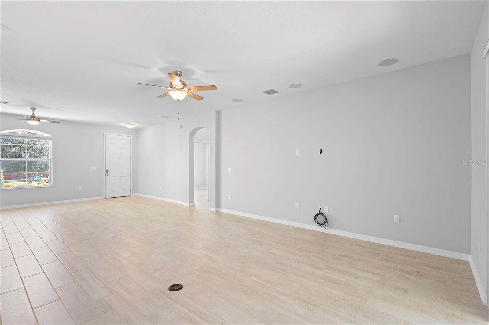 Image 28 of 54 For 402 Last Tree Drive