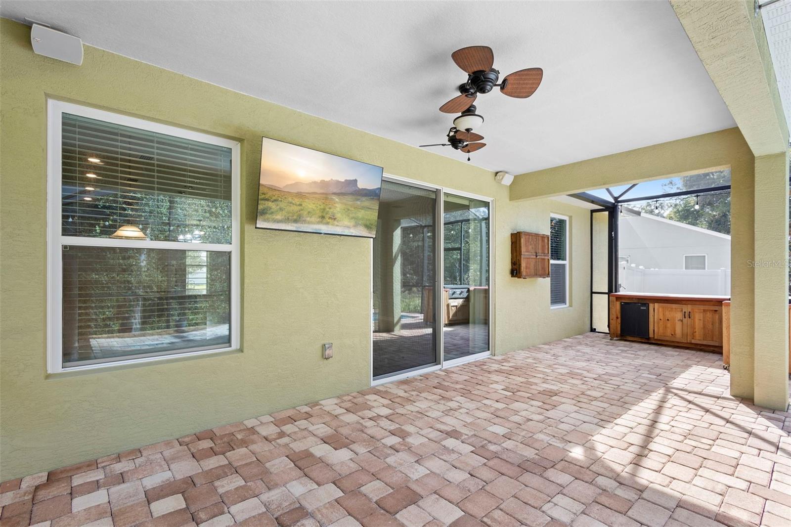 Image 31 of 54 For 402 Last Tree Drive