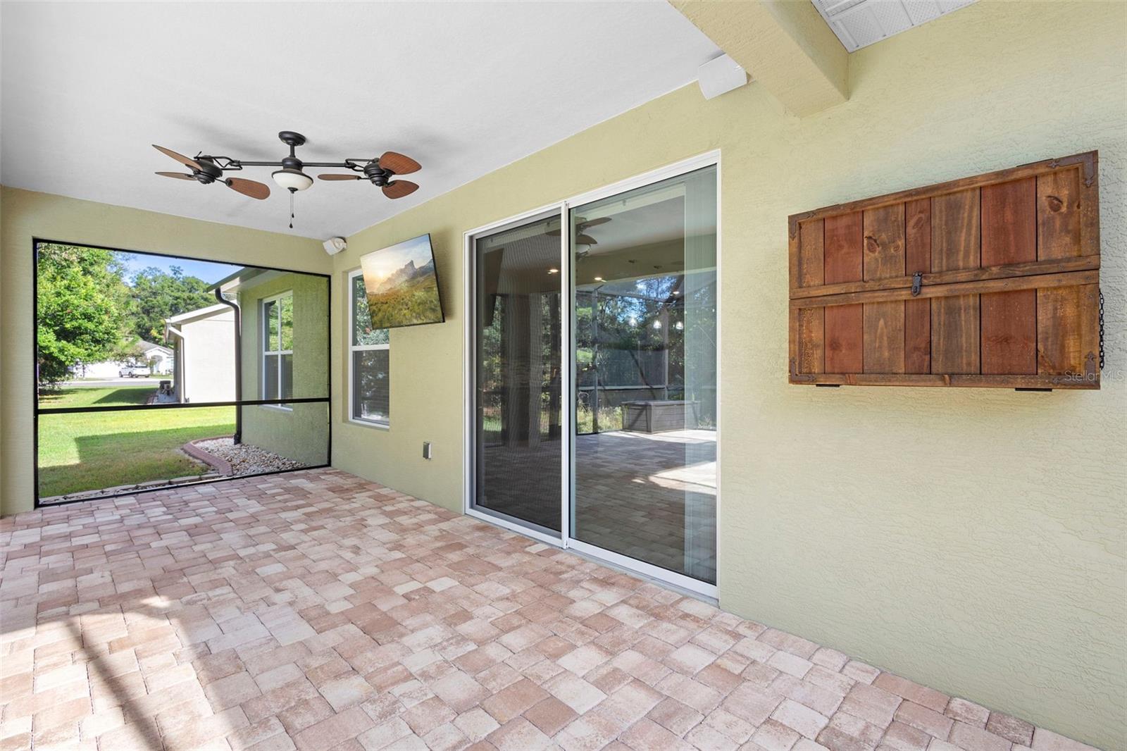 Image 33 of 54 For 402 Last Tree Drive