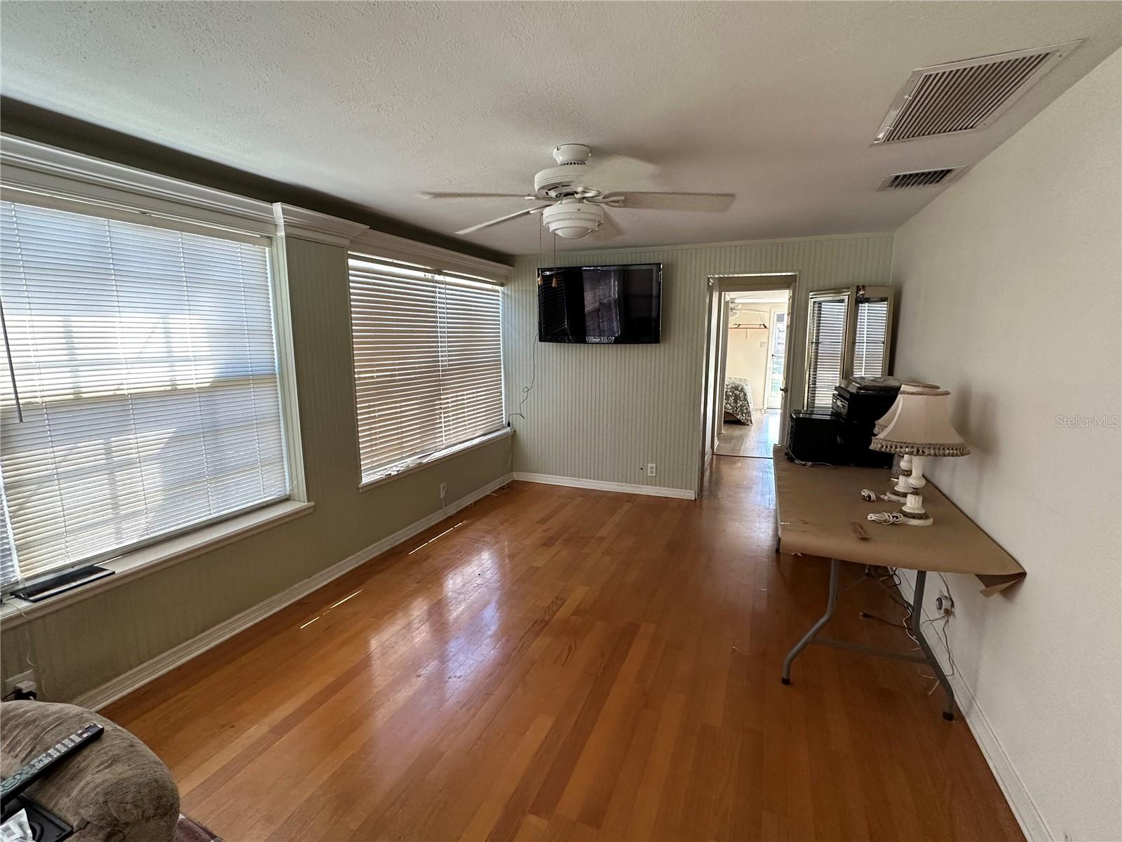 Image 9 of 28 For 131 Lucerne Drive