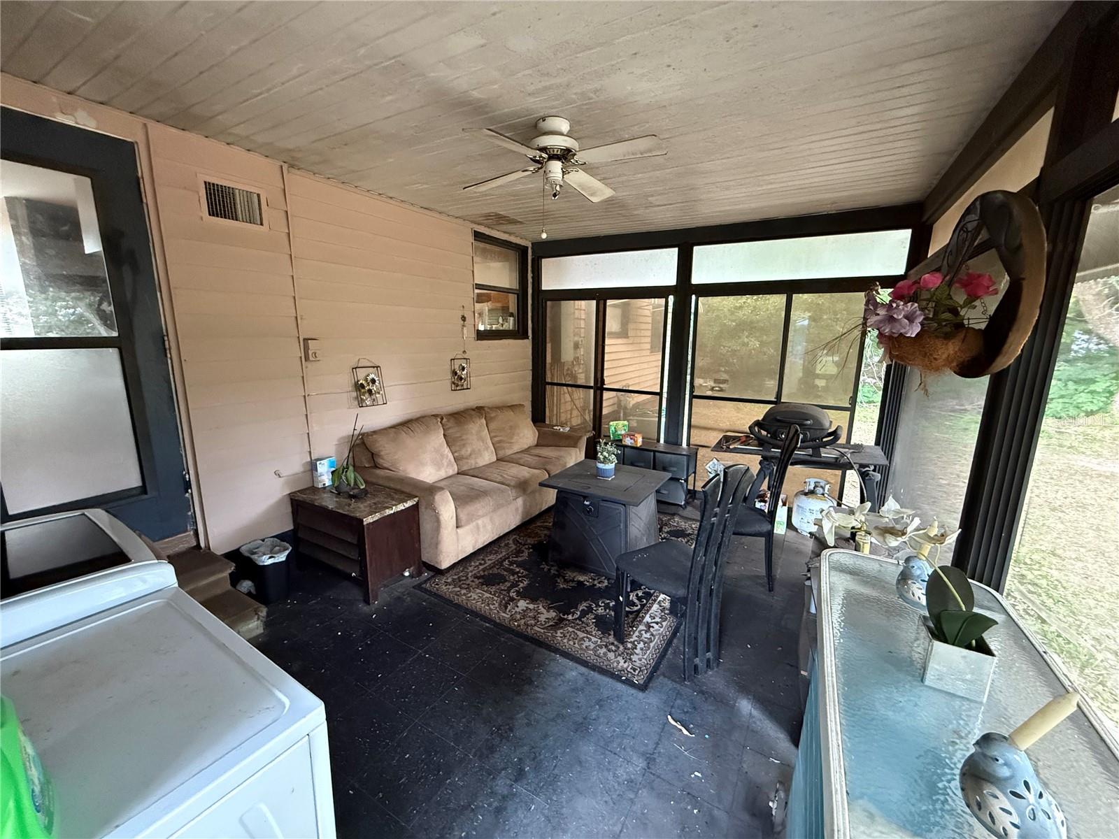 Image 11 of 14 For 2429 Elm Avenue