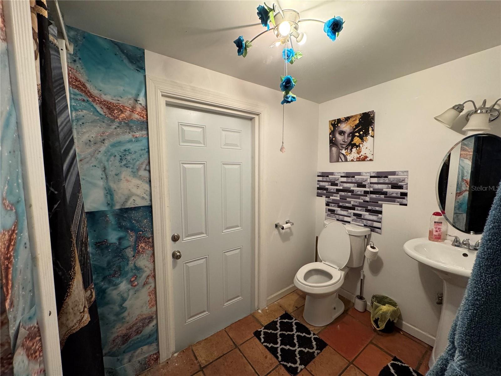 Image 8 of 14 For 2429 Elm Avenue