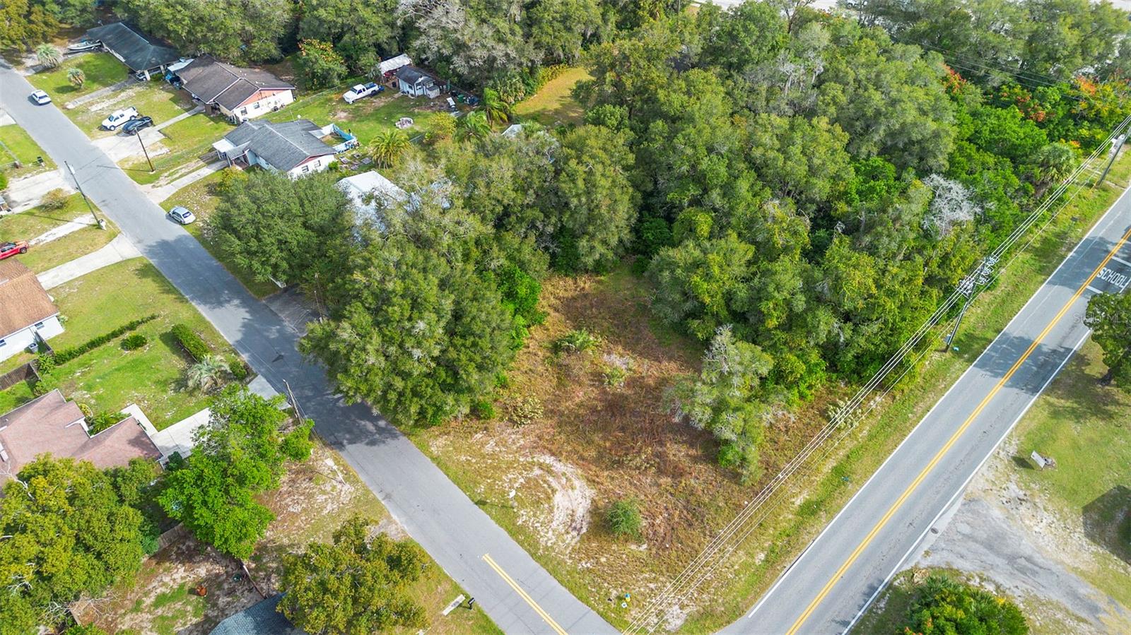 Image 10 of 11 For 905 Beresford Avenue