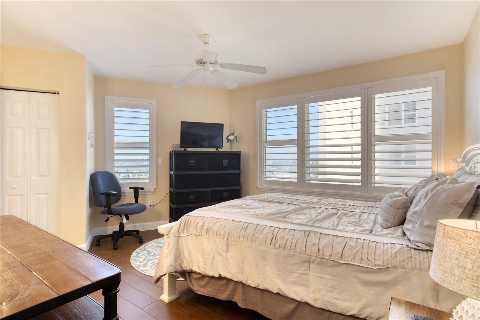 Image 14 of 62 For 3315 Atlantic Avenue 705