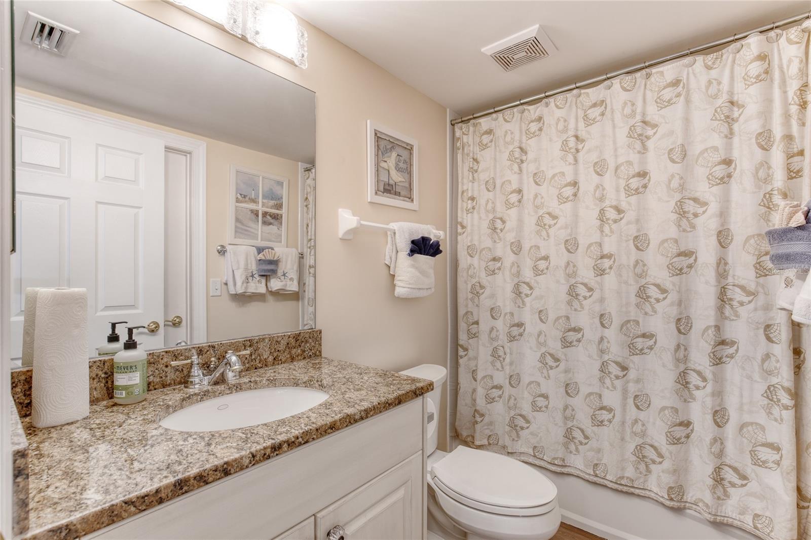 Image 17 of 62 For 3315 Atlantic Avenue 705