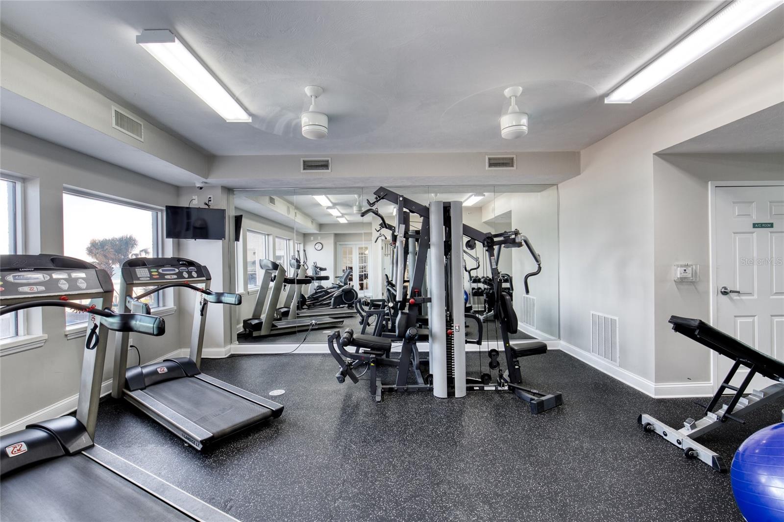 Image 43 of 62 For 3315 Atlantic Avenue 705