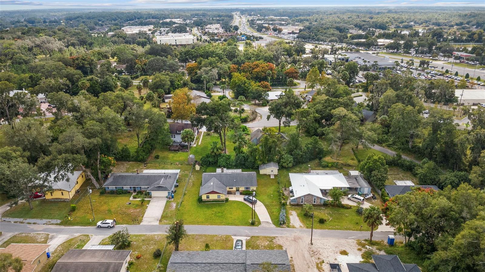 Image 25 of 26 For 146 Barrington Avenue