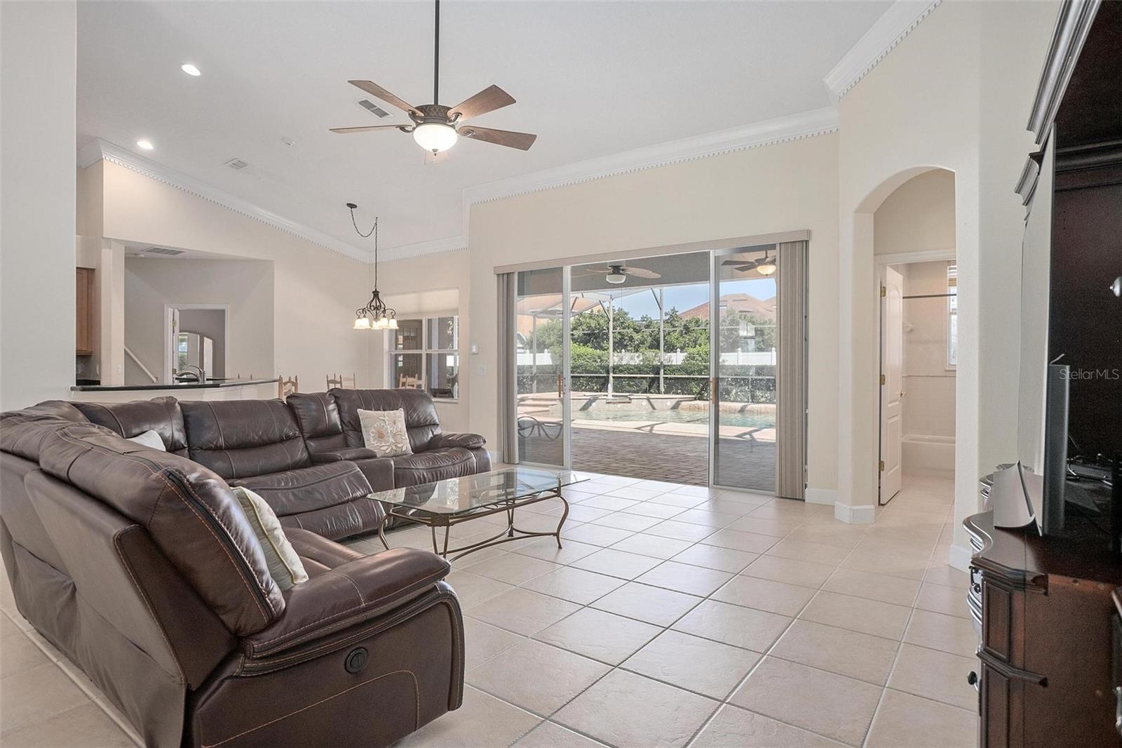 Image 16 of 49 For 5009 Hawks Hammock Way