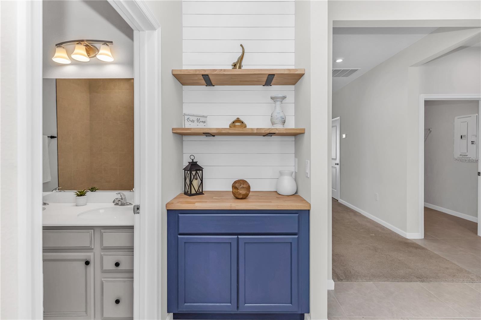 Image 12 of 40 For 1090 Chelan Falls Drive