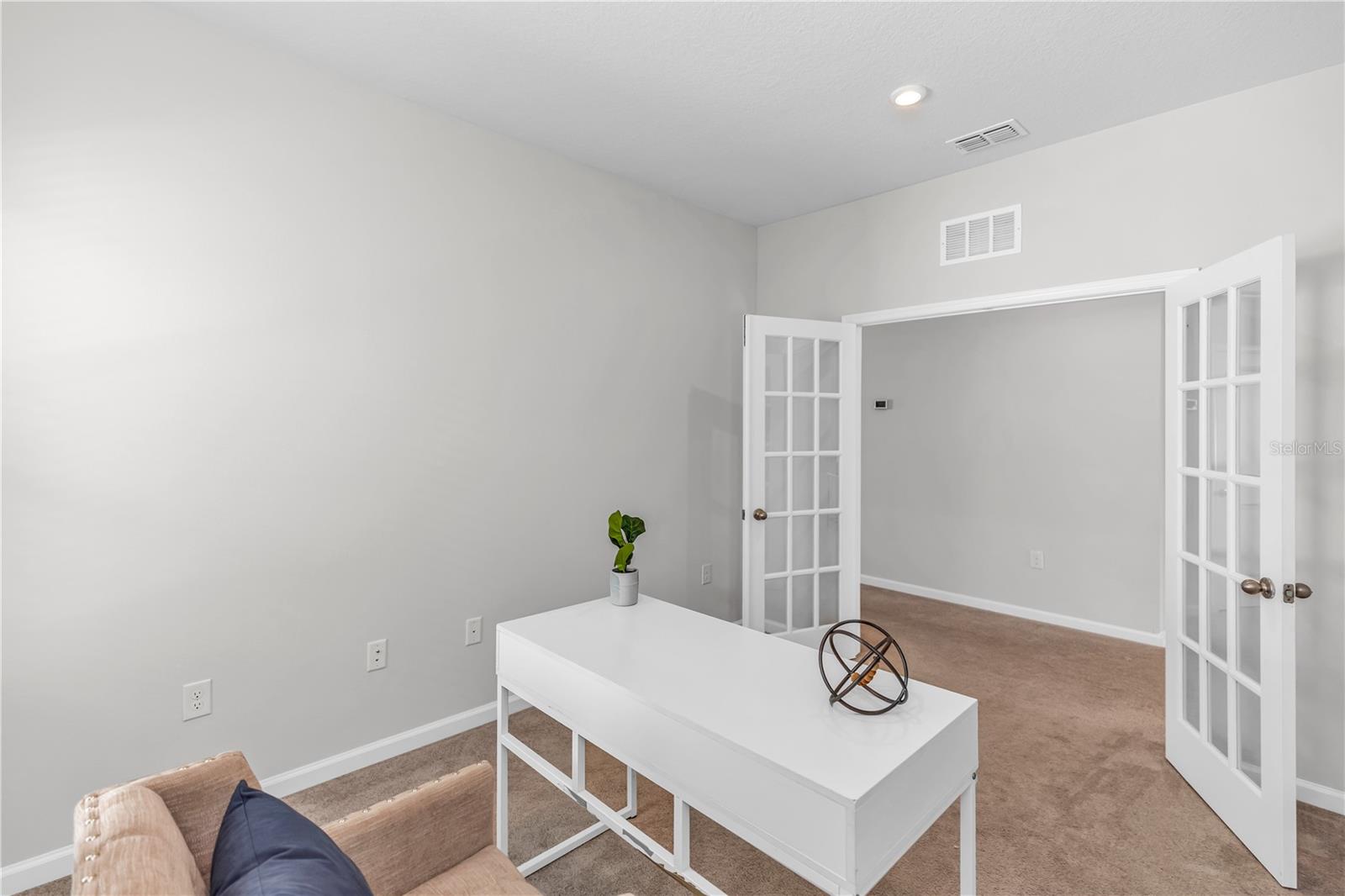 Image 13 of 40 For 1090 Chelan Falls Drive