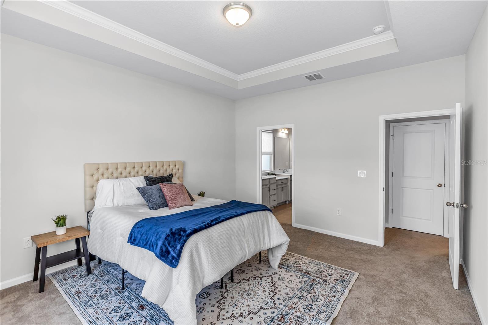 Image 16 of 40 For 1090 Chelan Falls Drive