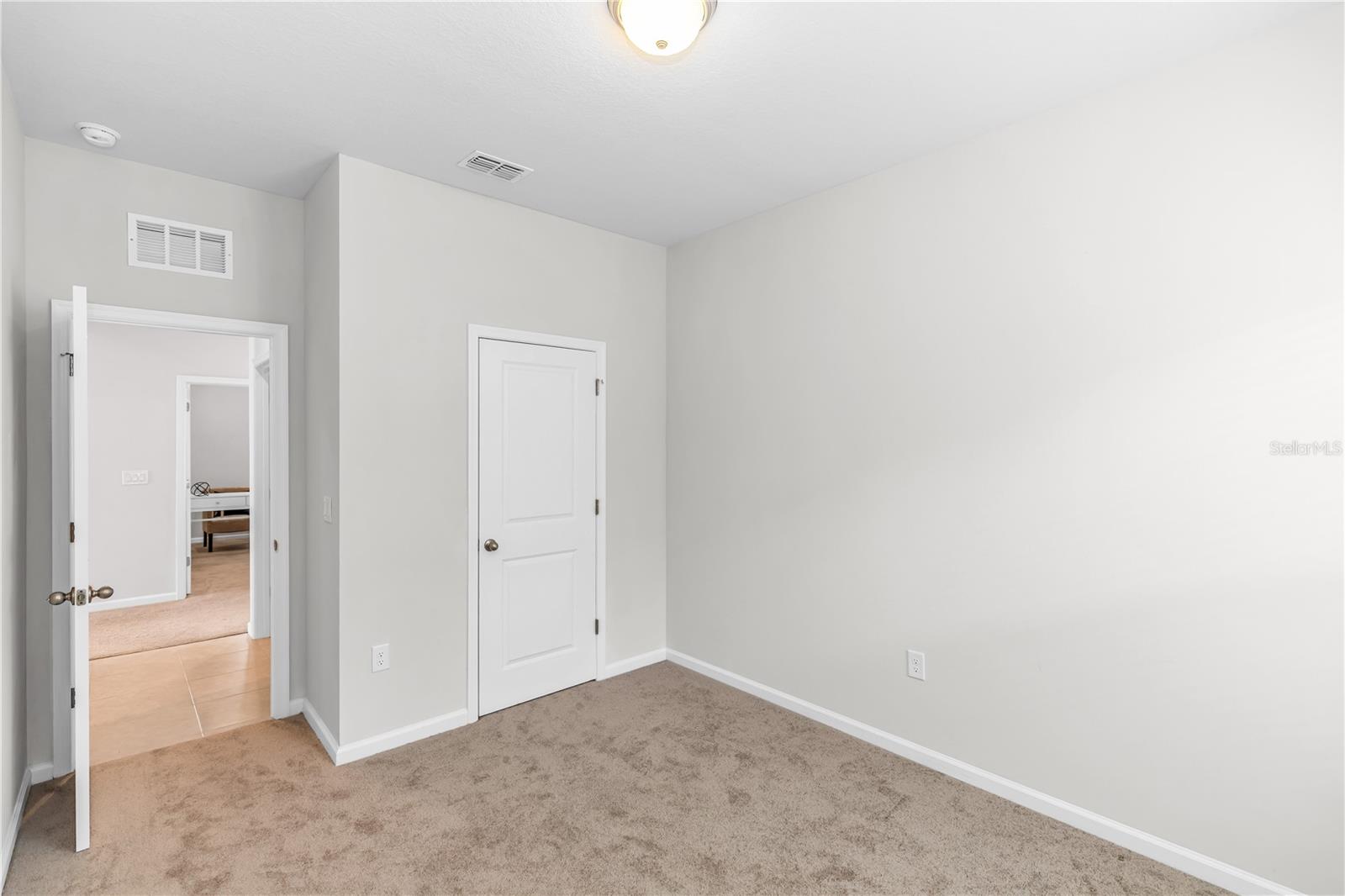 Image 25 of 40 For 1090 Chelan Falls Drive