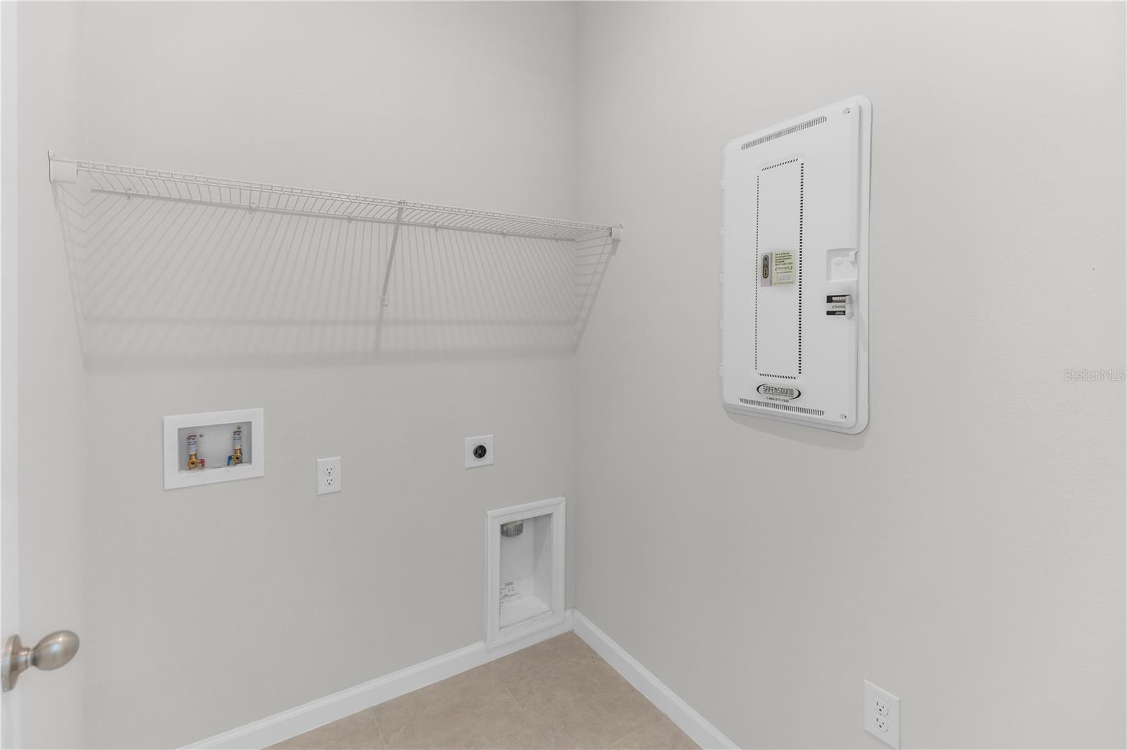 Image 26 of 40 For 1090 Chelan Falls Drive