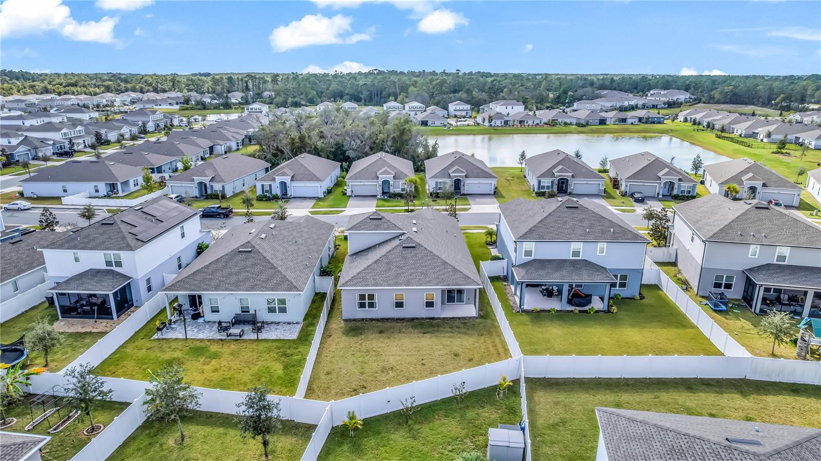 Image 37 of 40 For 1090 Chelan Falls Drive