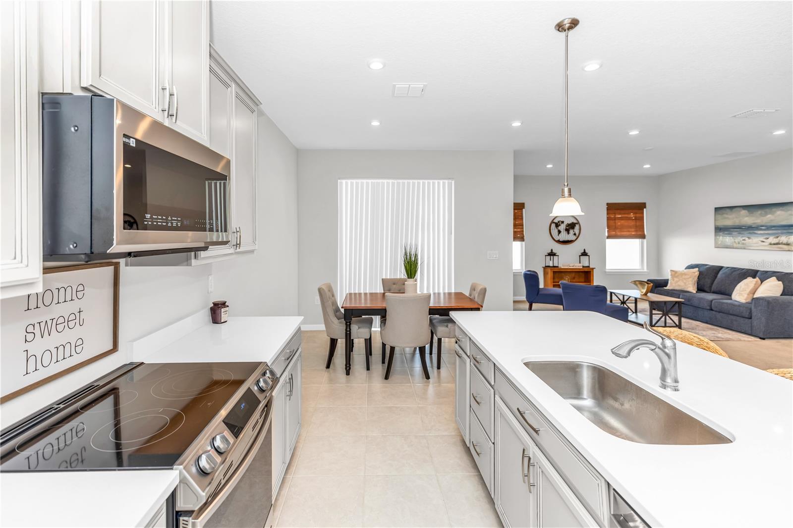 Image 7 of 40 For 1090 Chelan Falls Drive