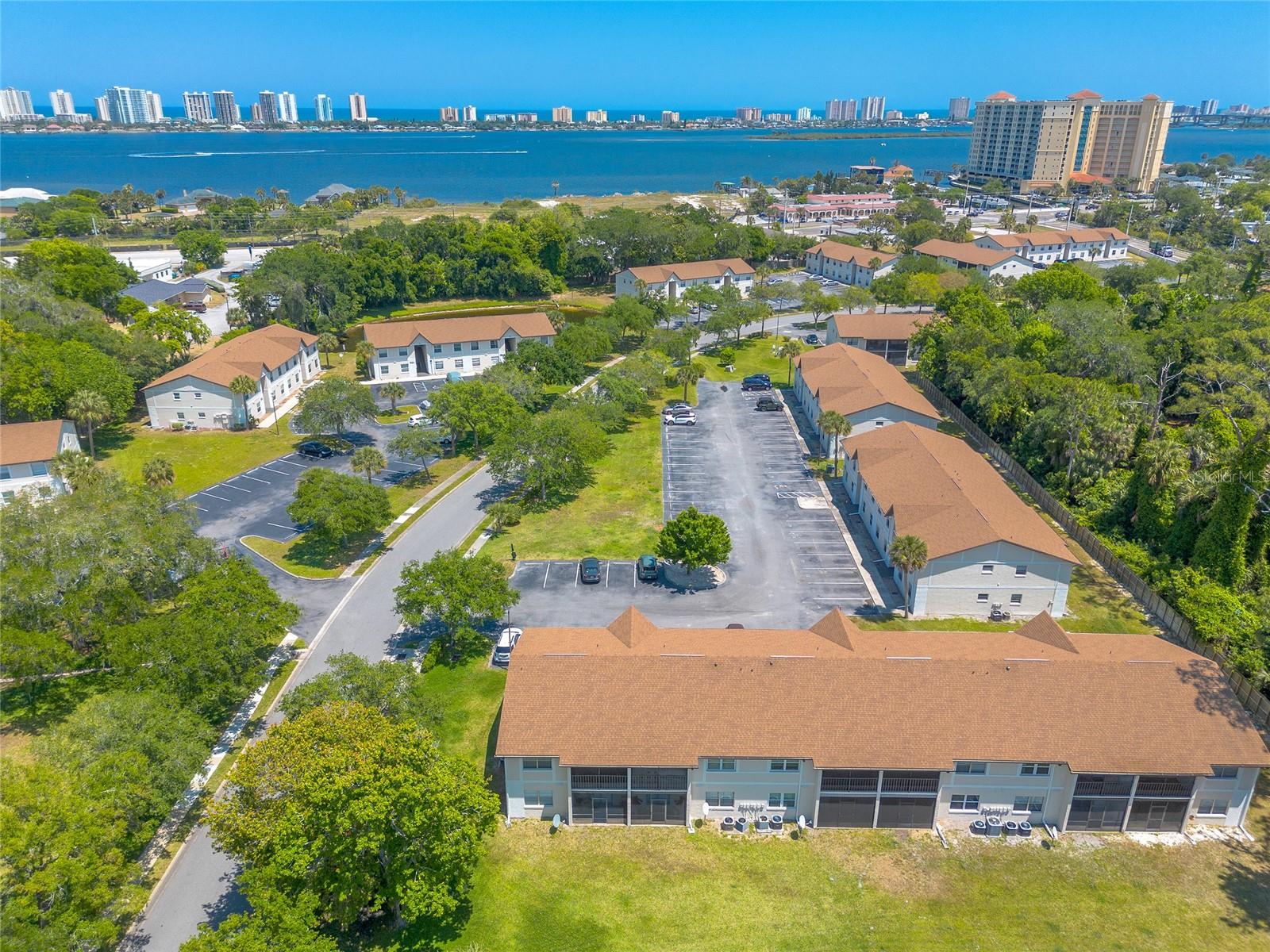 Image 25 of 29 For 415 Banana Cay Drive F