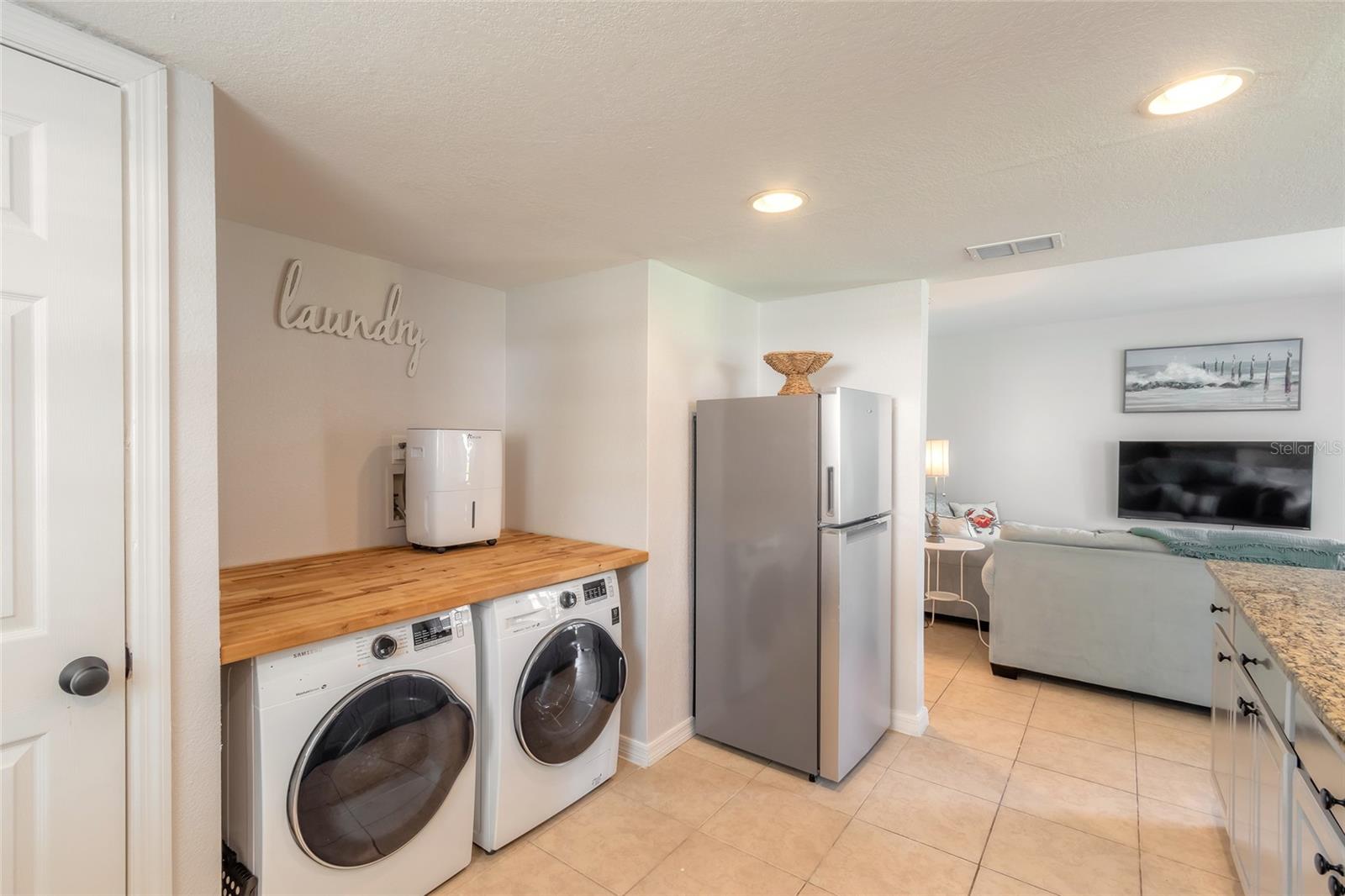 Image 6 of 29 For 415 Banana Cay Drive F