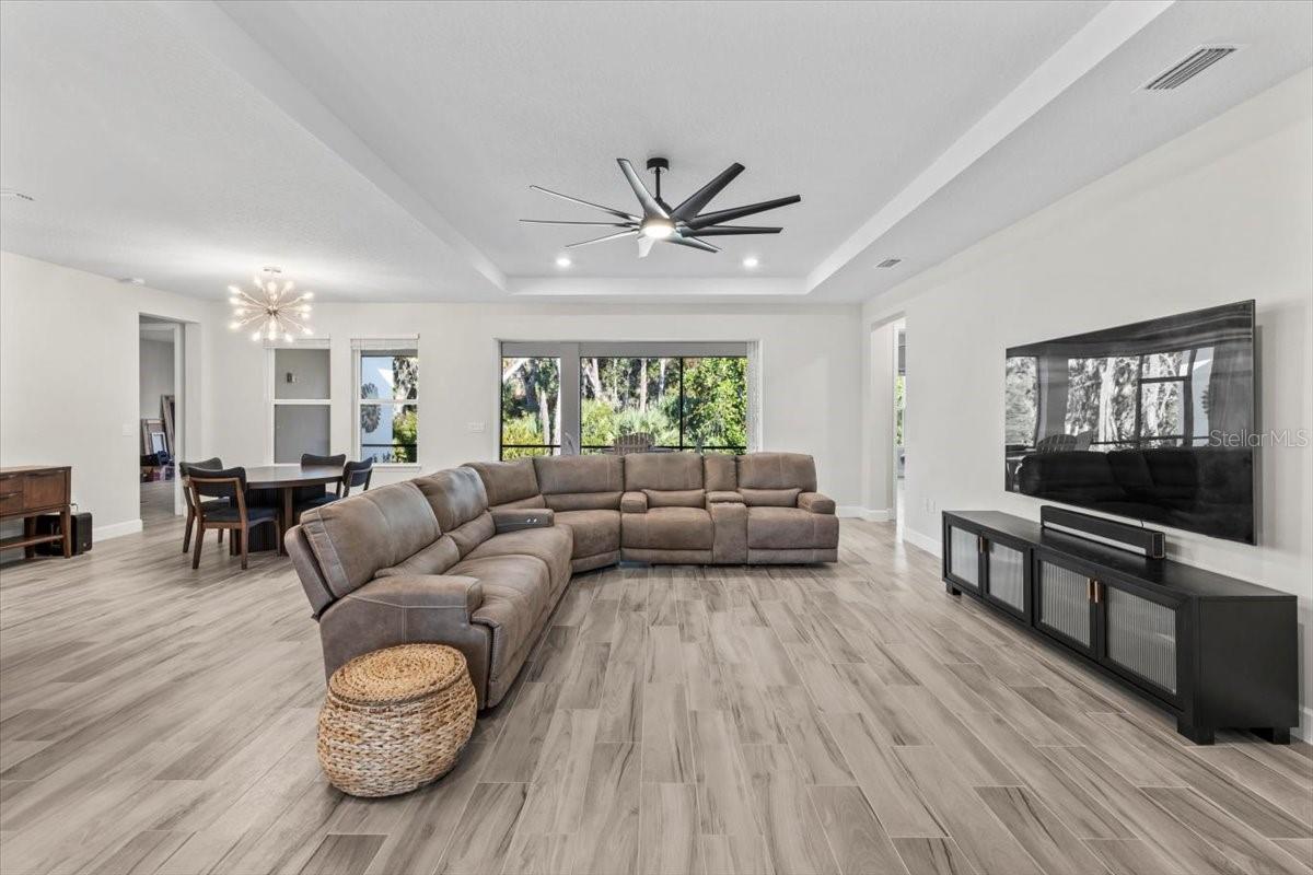 Image 21 of 100 For 2967 Arranmore Drive