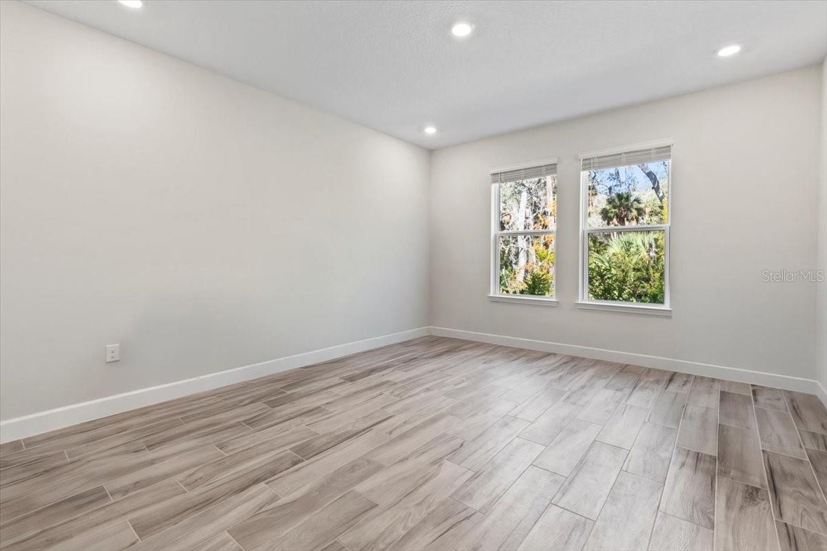 Image 32 of 100 For 2967 Arranmore Drive