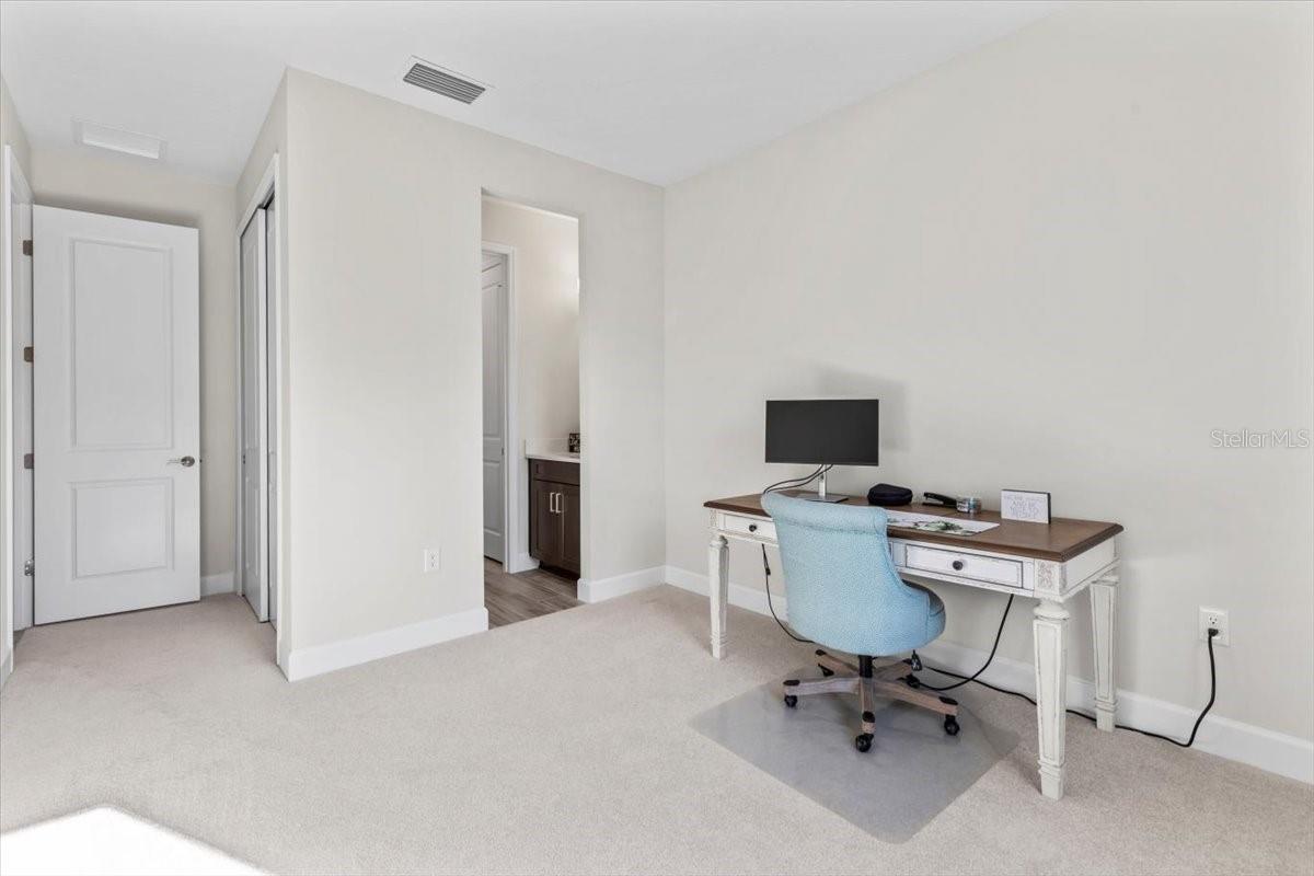 Image 41 of 100 For 2967 Arranmore Drive