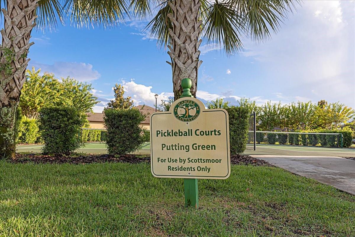 Image 82 of 100 For 2967 Arranmore Drive