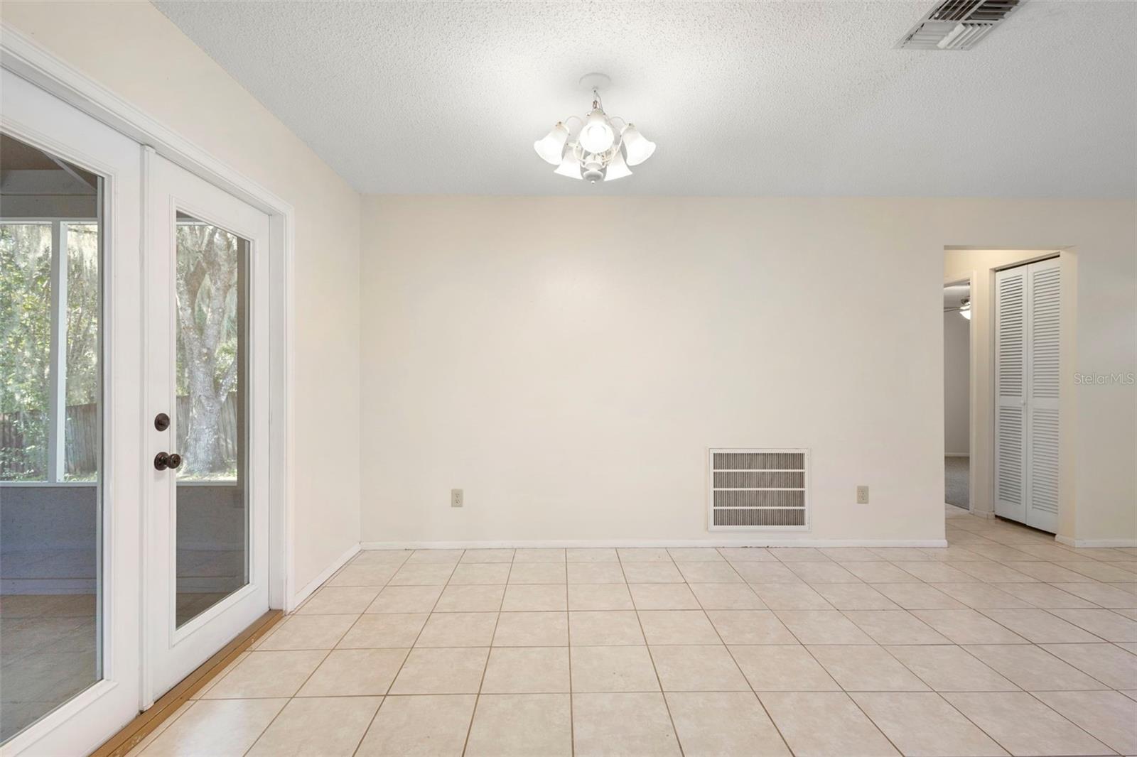 Image 26 of 52 For 706 Wisconsin Avenue