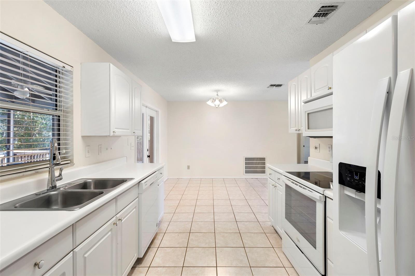 Image 33 of 52 For 706 Wisconsin Avenue