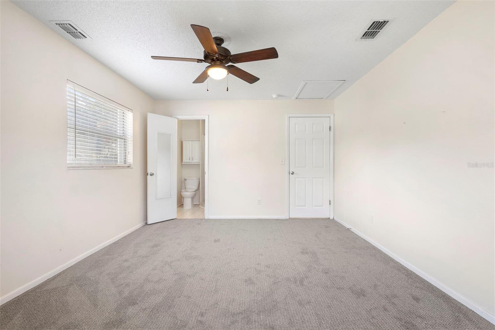 Image 37 of 52 For 706 Wisconsin Avenue