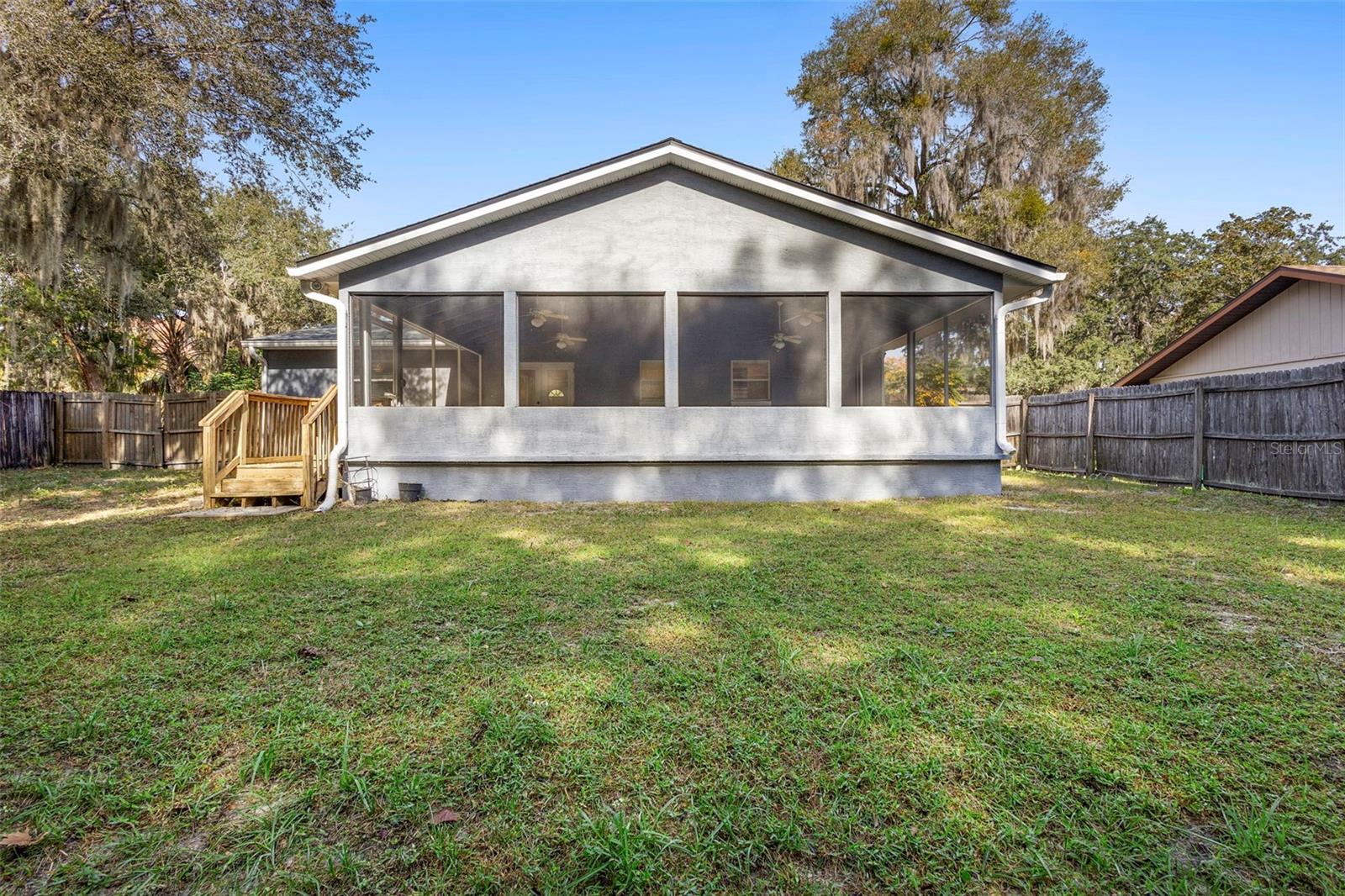 Image 4 of 52 For 706 Wisconsin Avenue