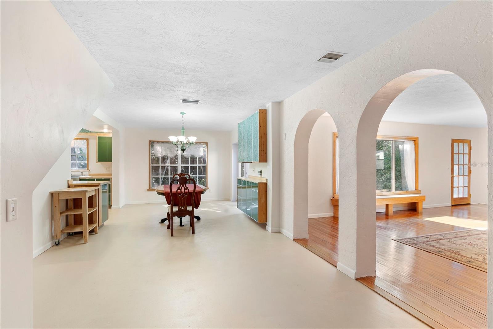 Image 12 of 50 For 1520 Beresford Avenue