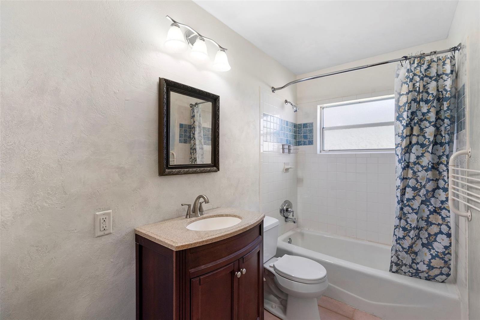 Image 23 of 50 For 1520 Beresford Avenue