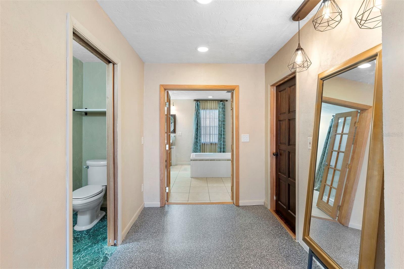 Image 29 of 50 For 1520 Beresford Avenue