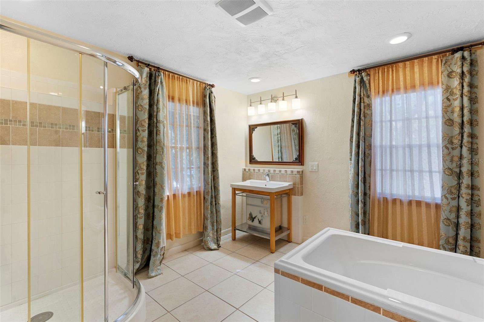 Image 31 of 50 For 1520 Beresford Avenue