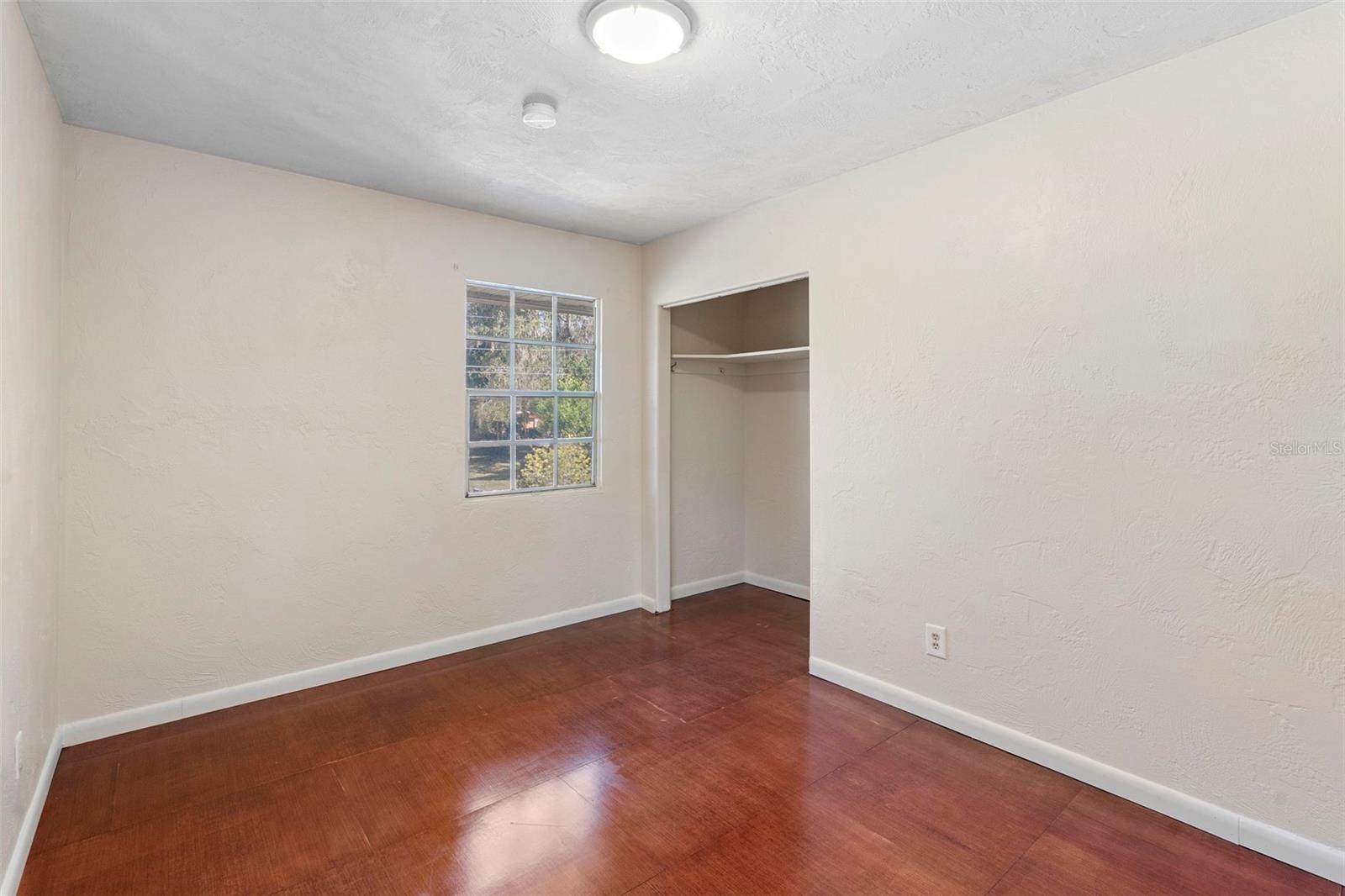 Image 38 of 50 For 1520 Beresford Avenue