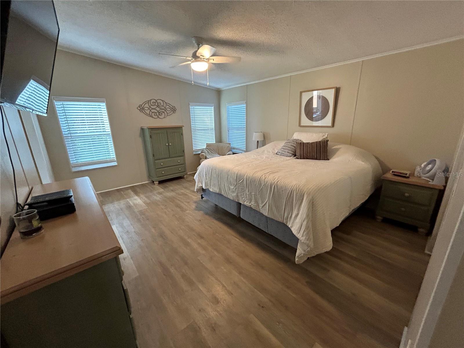 Image 21 of 44 For 304 Portside Lane