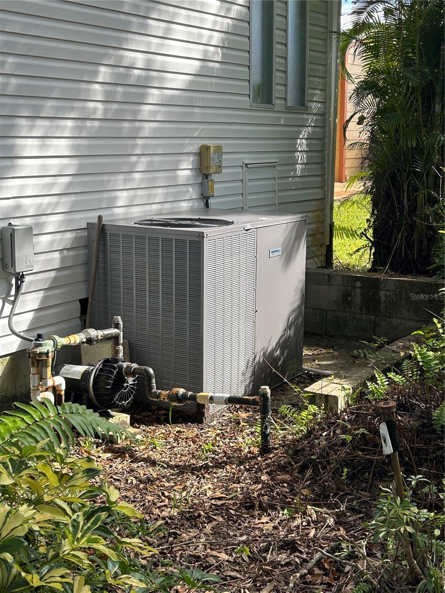 Image 29 of 44 For 304 Portside Lane