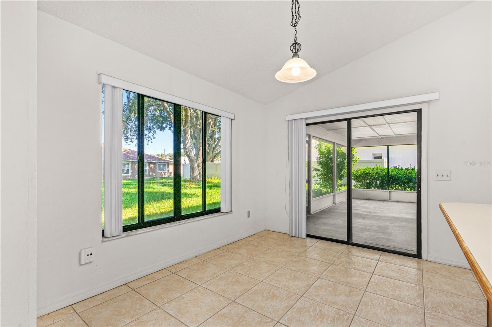 Image 15 of 30 For 808 George Hecker Drive