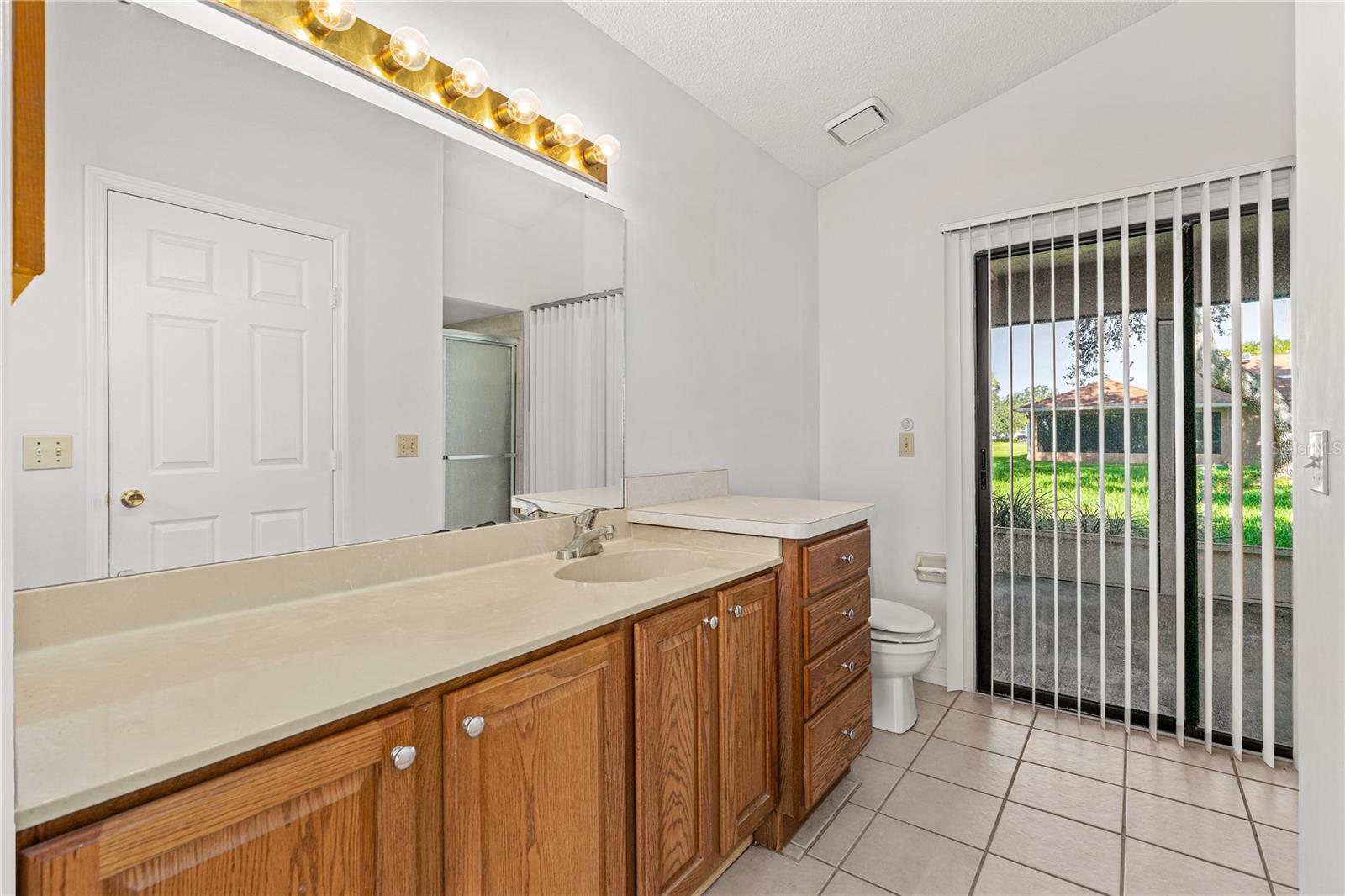 Image 25 of 30 For 808 George Hecker Drive