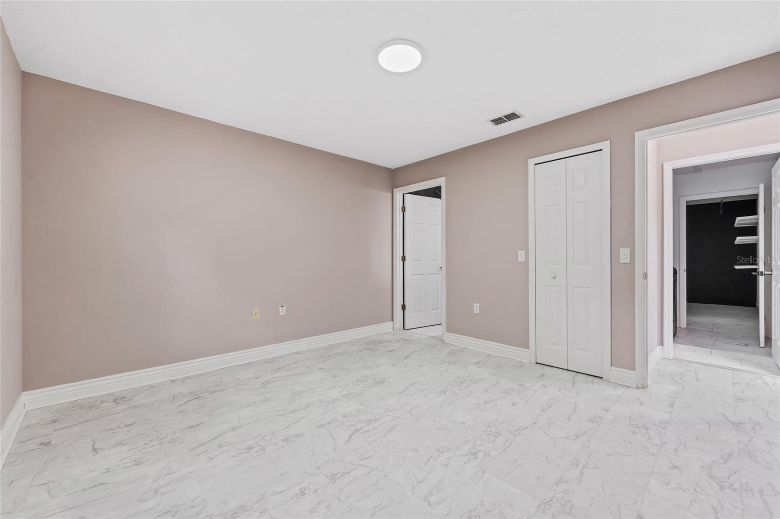 Image 10 of 23 For 312 May Street