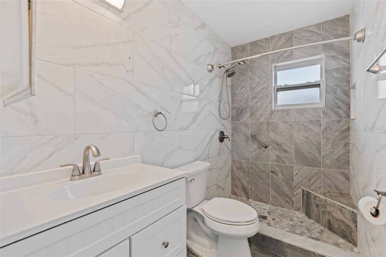 Image 13 of 23 For 312 May Street