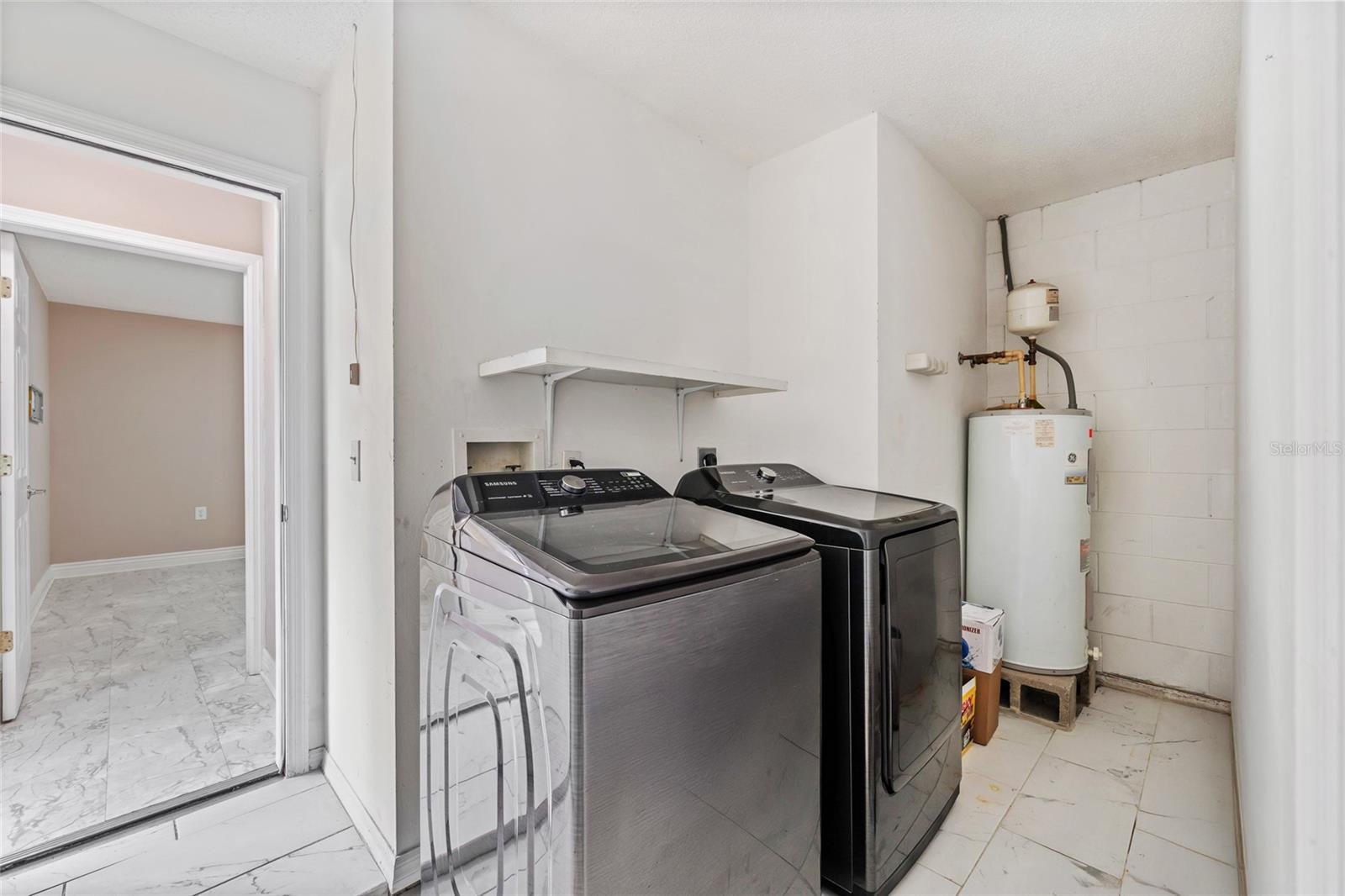 Image 15 of 23 For 312 May Street