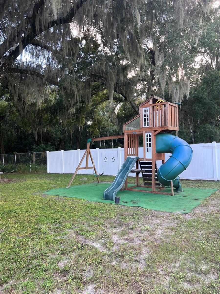 Image 19 of 23 For 312 May Street