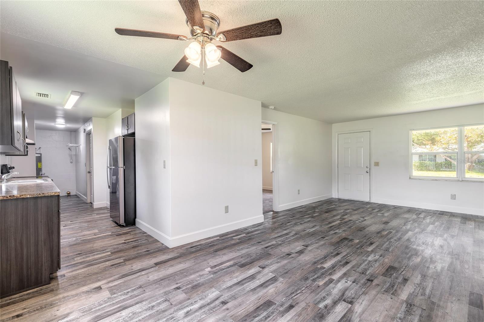 Image 3 of 27 For 901 Damron Street