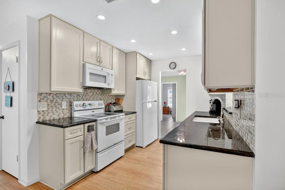 Image 12 of 32 For 535 Sunrise Drive