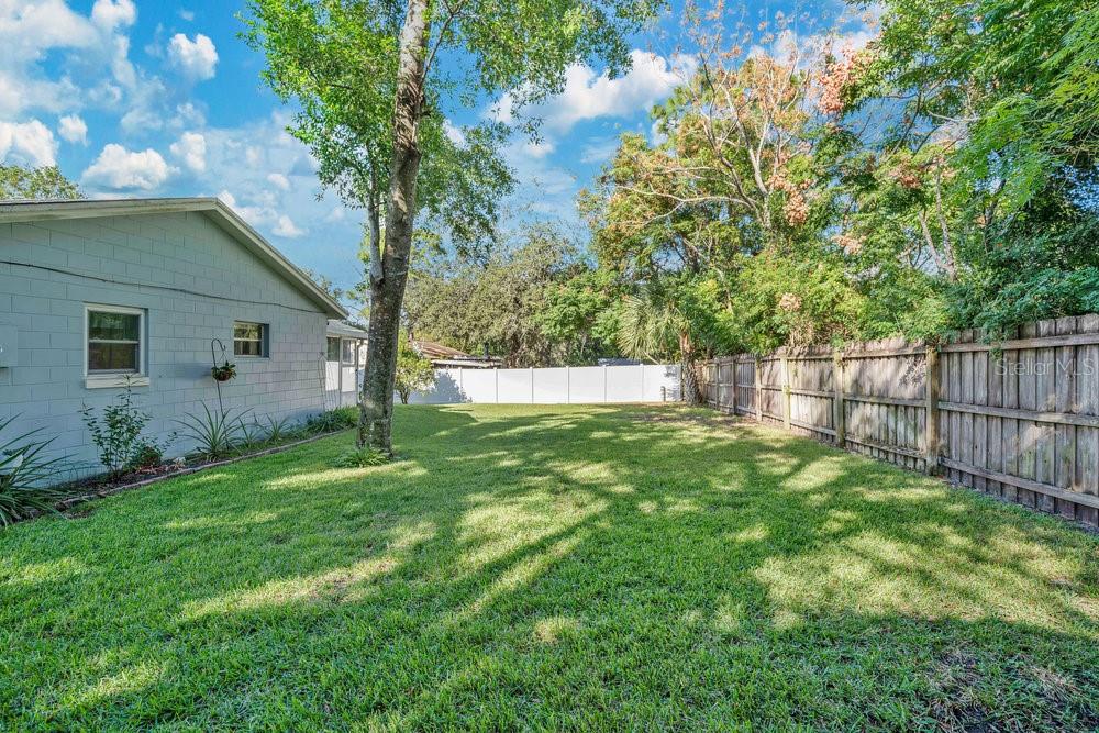 Image 24 of 32 For 535 Sunrise Drive