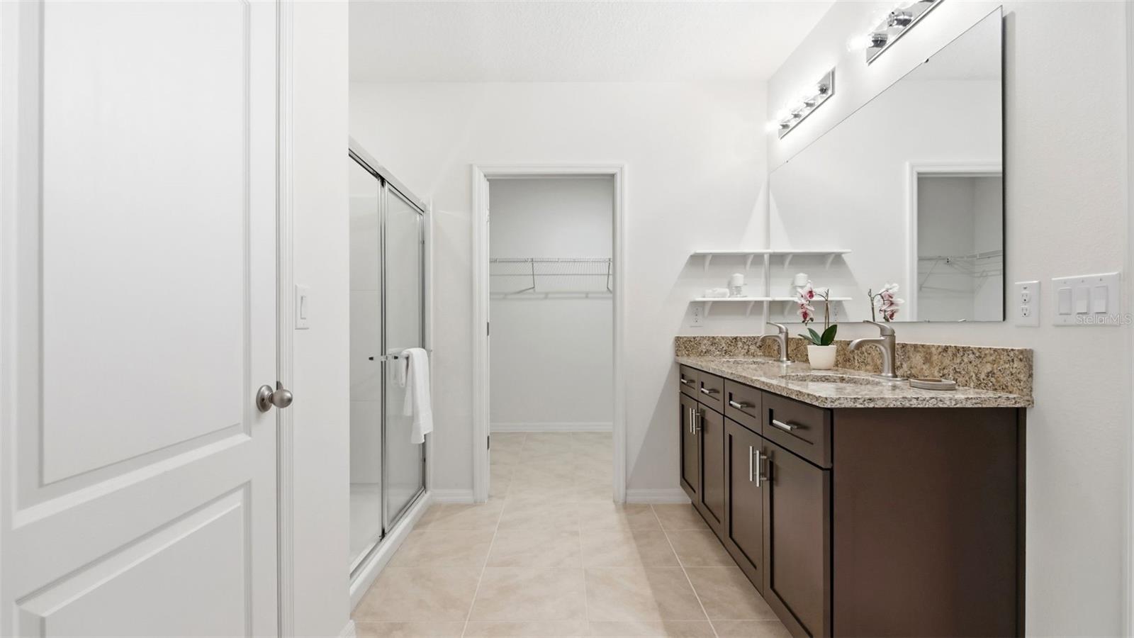 Image 17 of 30 For 317 Nowell Loop