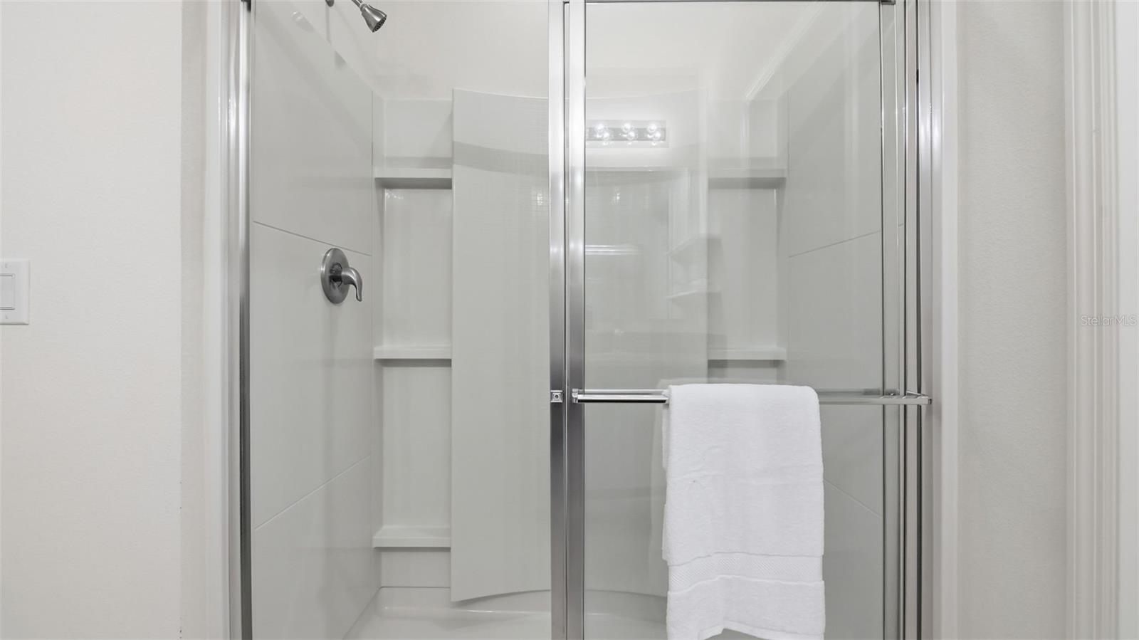 Image 18 of 30 For 317 Nowell Loop