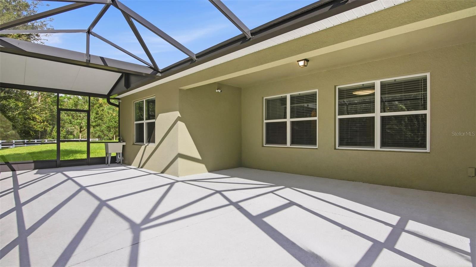 Image 29 of 30 For 317 Nowell Loop