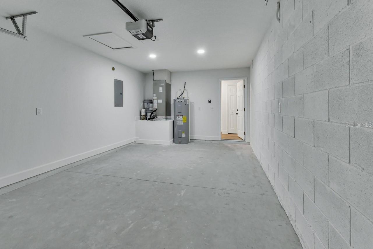 Image 20 of 20 For 147 Waldor Avenue